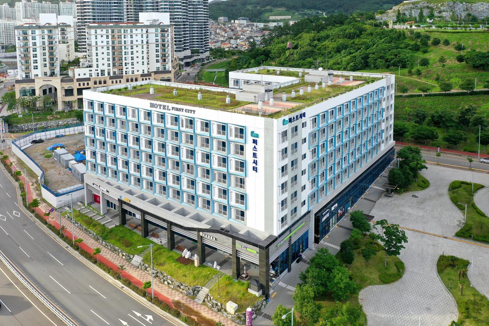 Yeosu Hotel First City 外观 照片