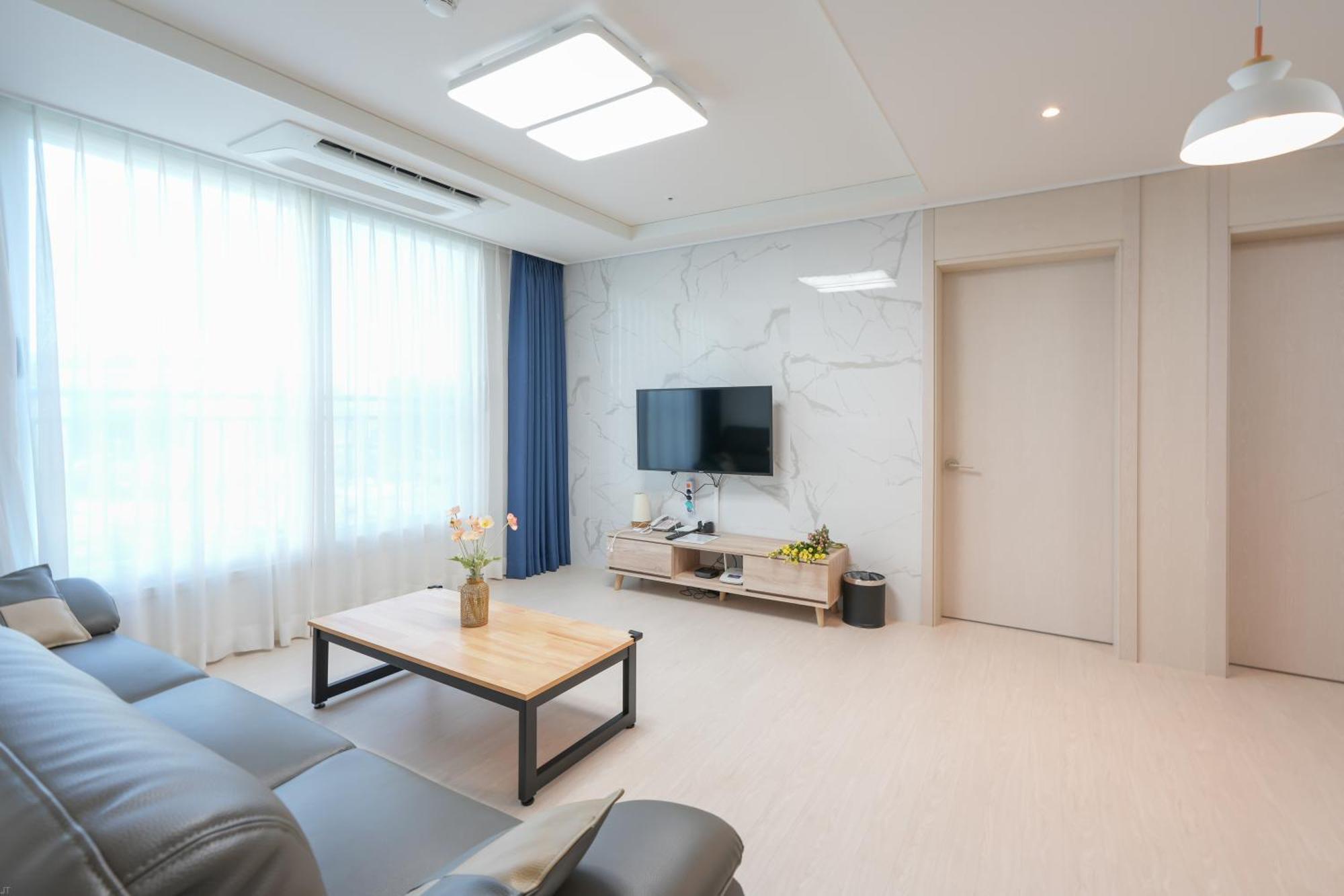 Yeosu Hotel First City 外观 照片